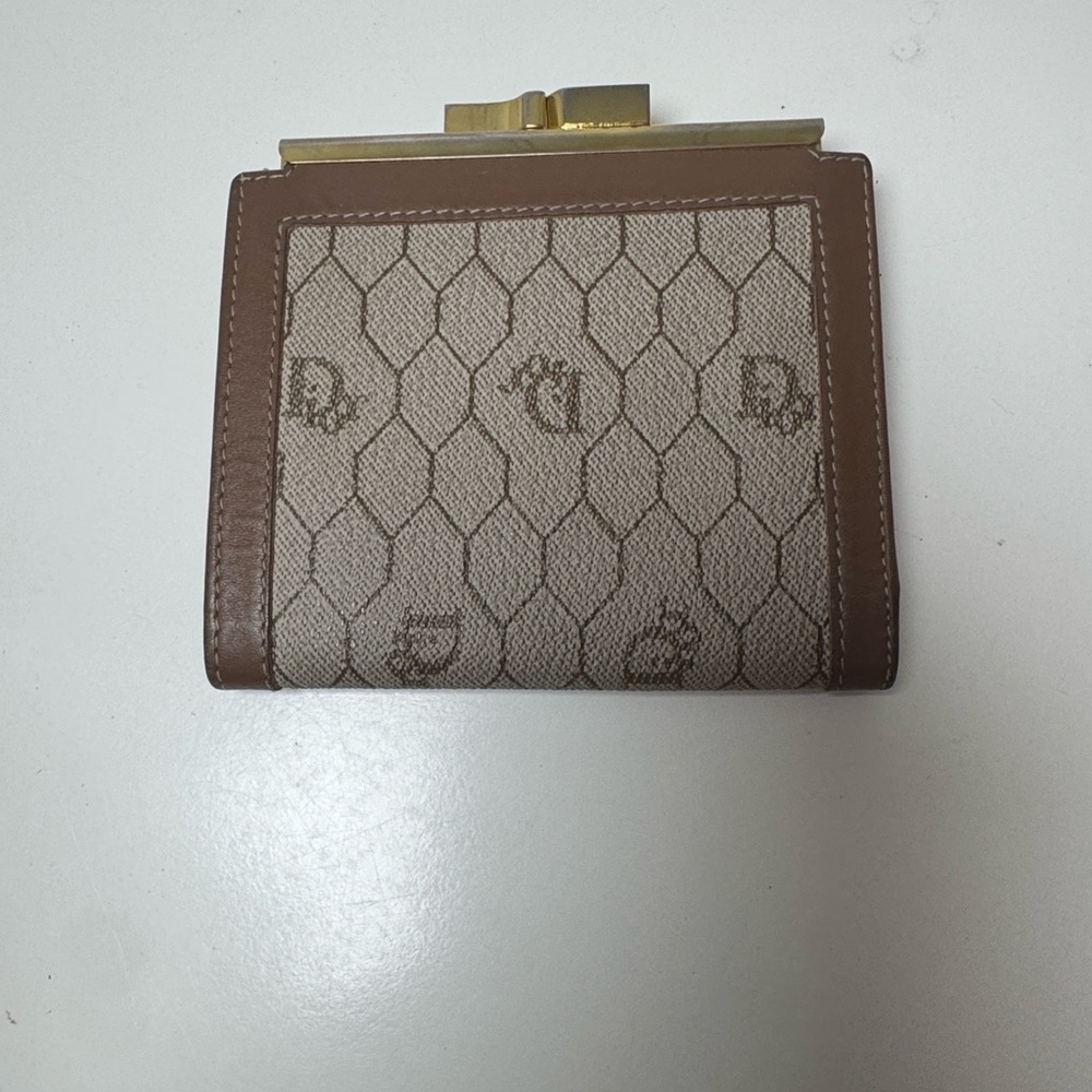 Christian Dior Vintage Women’s Bifold Honeycomb Monogram Canvas Compact Wallet - Picture 2 of 12